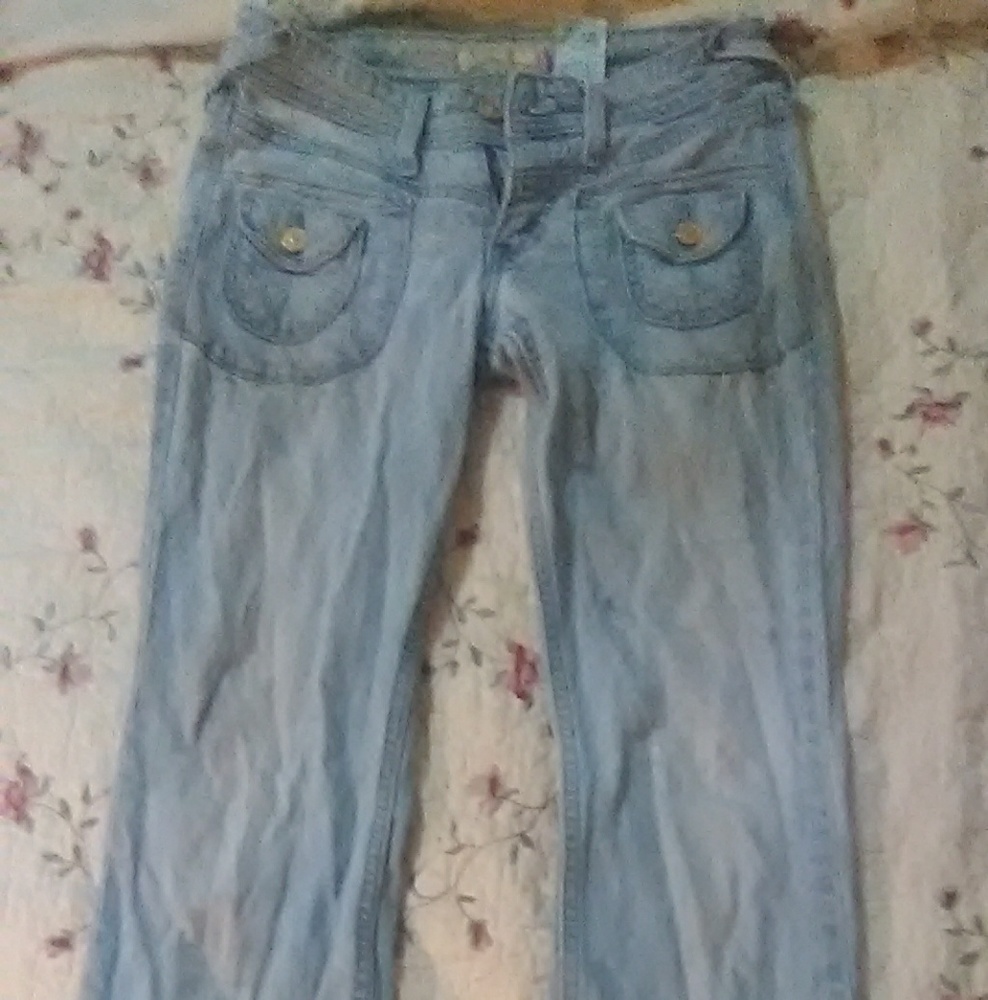 Levi jeans